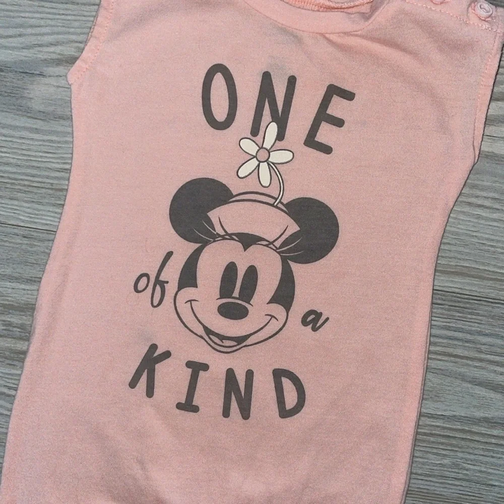 ⭐Disney Baby Girls One-Piece Romper Size 3–6 Months⭐